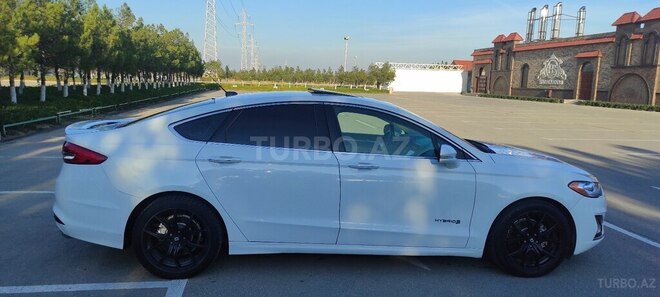 Ford Fusion (North America) 2017, 125,200 km - 2.0 l - Bakı