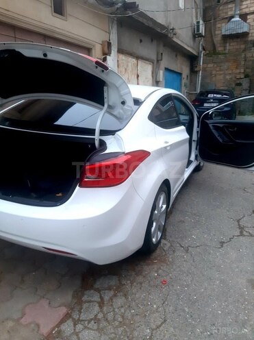 Hyundai Elantra 2012, 285,000 km - 1.8 l - Bakı