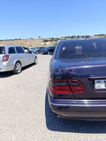 Mercedes E 220 d 1999, 465,000 km - 2.2 l - Bakı