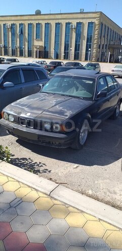 BMW 525 1990, 258,683 km - 2.5 л - Xaçmaz