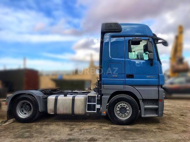 Mercedes Actros 1844 2010, 1,115,000 km - 12.0 l - Bakı
