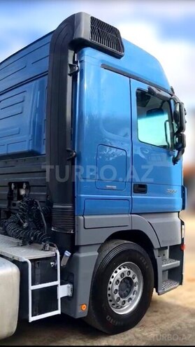 Mercedes Actros 1844 2010, 1,115,000 km - 12.0 l - Bakı
