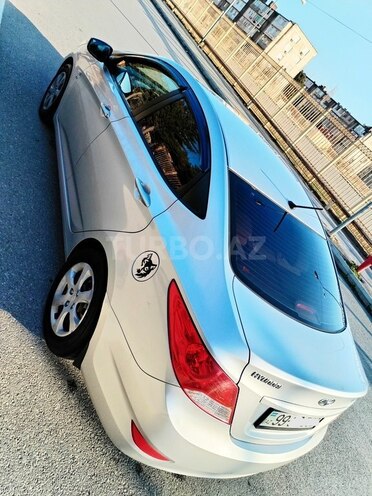 Hyundai Accent 2013, 73,000 km - 1.6 l - Bakı