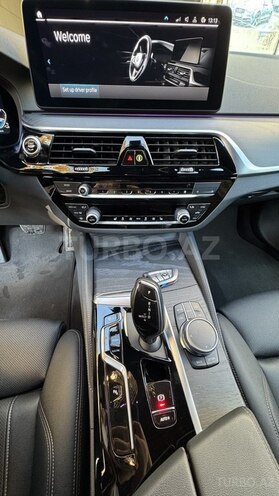 BMW 530e 2023, 72,500 km - 2.0 l - Bakı