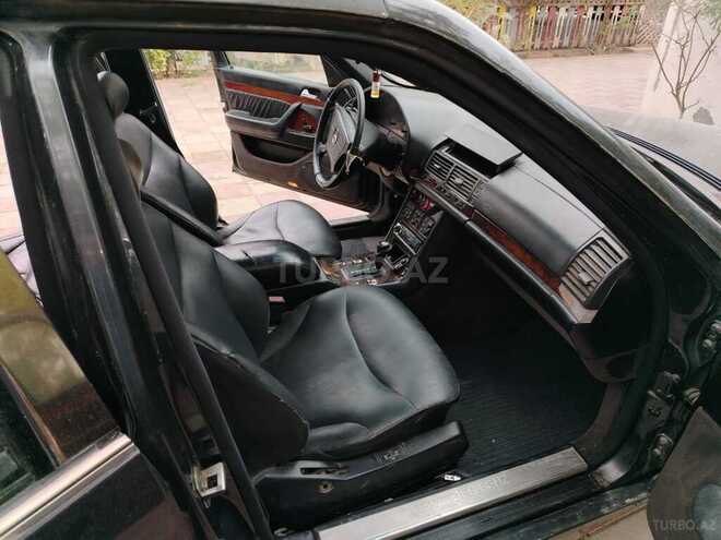 Mercedes E 300 d 1996, 265,000 km - 3.0 l - Bakı