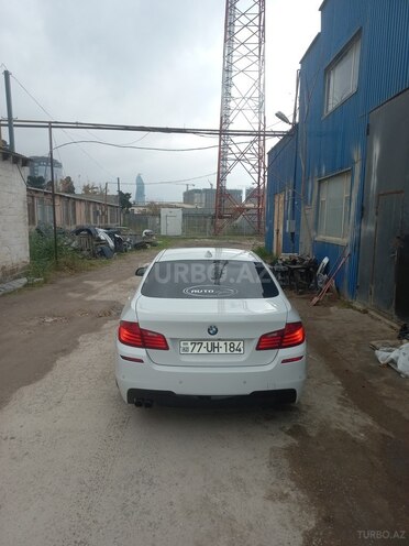 BMW 528 2015, 200,000 km - 2.0 л - Bakı