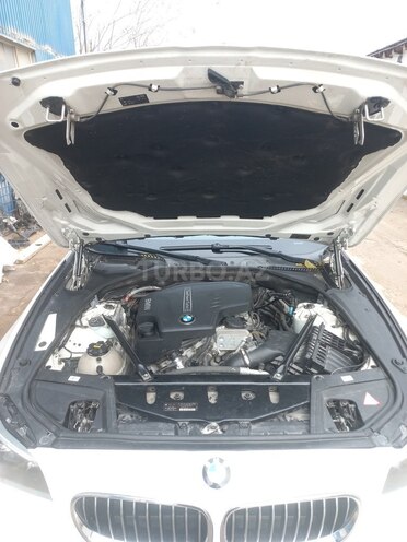 BMW 528 2015, 200,000 km - 2.0 л - Bakı