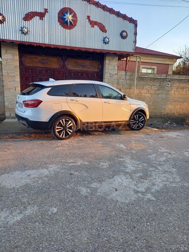LADA (VAZ) Vesta SW Cross 2020, 105,000 km - 1.8 л - Beyləqan