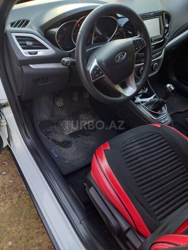 LADA (VAZ) Vesta SW Cross 2020, 105,000 km - 1.8 л - Beyləqan