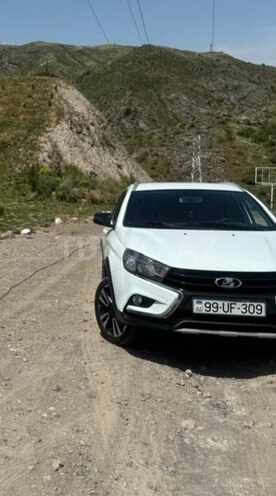 LADA (VAZ) Vesta SW Cross 2020, 105,000 km - 1.8 л - Beyləqan