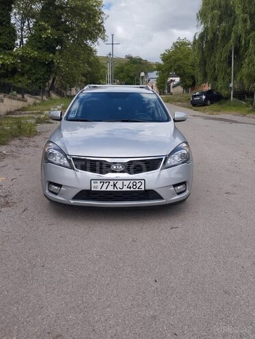 Kia Ceed 2010, 230,000 km - 1.6 л - Şamaxı