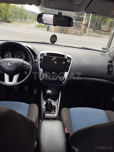 Kia Ceed 2010, 230,000 km - 1.6 л - Şamaxı