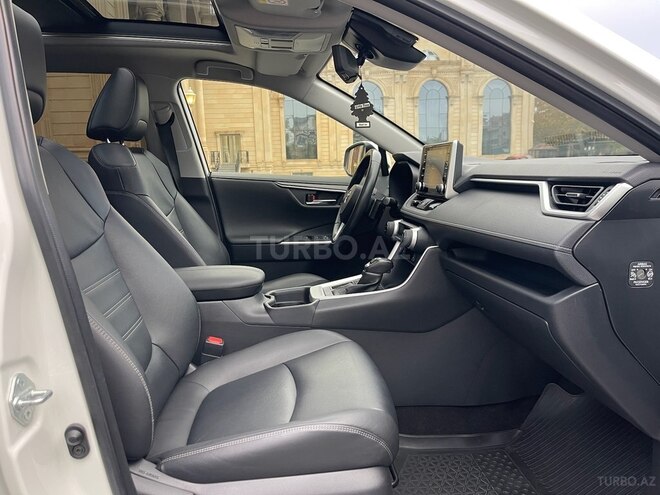 Toyota RAV4 2021, 45,000 km - 2.0 l - Bakı