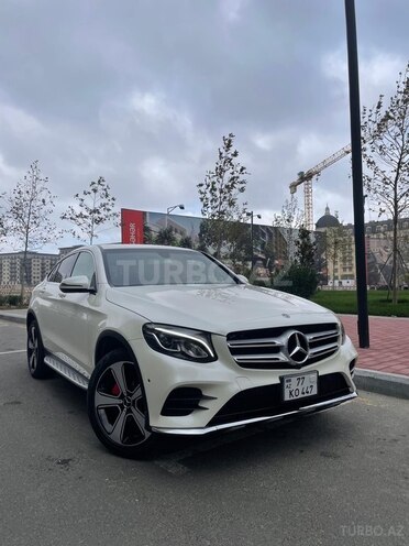 Mercedes GLC 300 4MATIC Coupe 2017, 114,000 km - 2.0 л - Bakı
