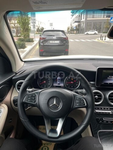 Mercedes GLC 300 4MATIC Coupe 2017, 114,000 km - 2.0 л - Bakı