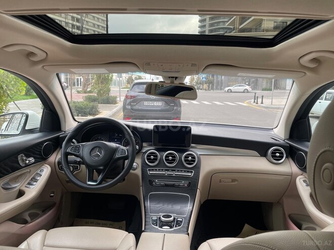 Mercedes GLC 300 4MATIC Coupe 2017, 114,000 km - 2.0 л - Bakı