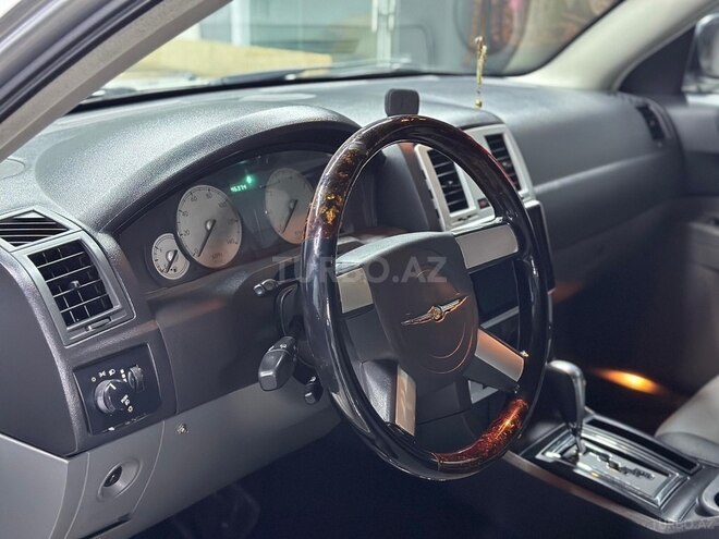 Chrysler 300C 2004, 396,494 km - 2.7 л - Bakı
