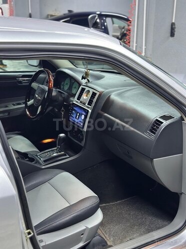 Chrysler 300C 2004, 396,494 km - 2.7 л - Bakı