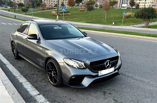 Mercedes E 220 d 2019, 90,000 km - 2.0 л - Bakı