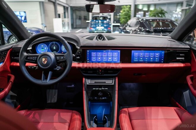 Porsche Macan 4-8