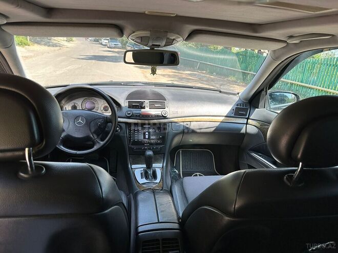 Mercedes E 220 d 2003, 280,000 km - 2.2 l - Bakı