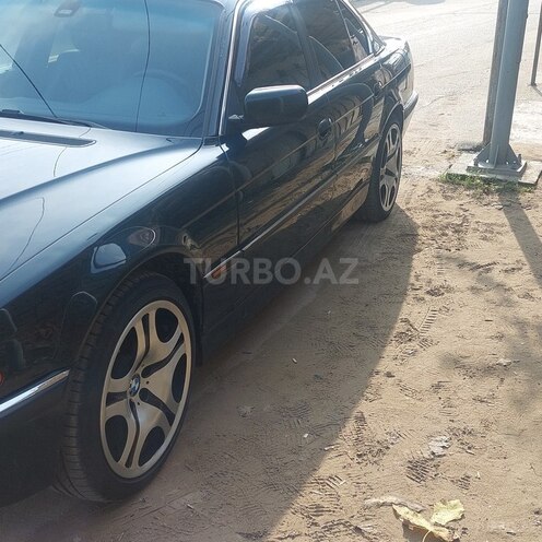 BMW 735 1998, 520,000 km - 3.5 l - Bakı