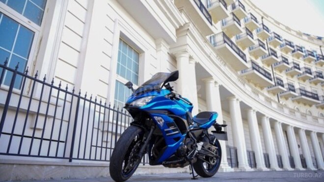 Kawasaki Ninja 650-11