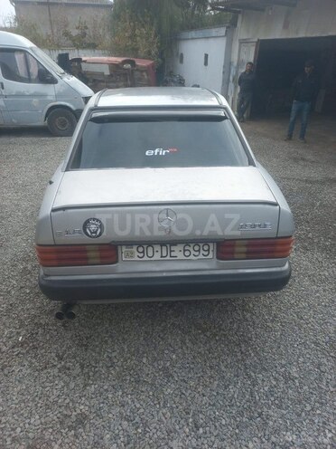 Mercedes 190 1991, 267,000 km - 1.8 l - Şirvan