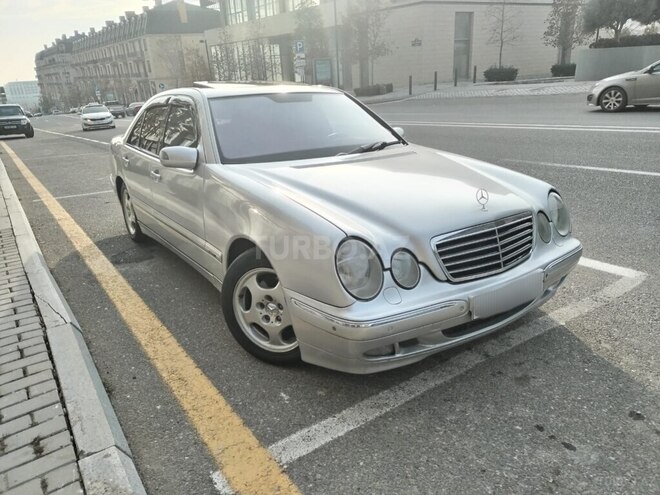 Mercedes E 270 1999, 284,700 km - 2.7 л - Bakı