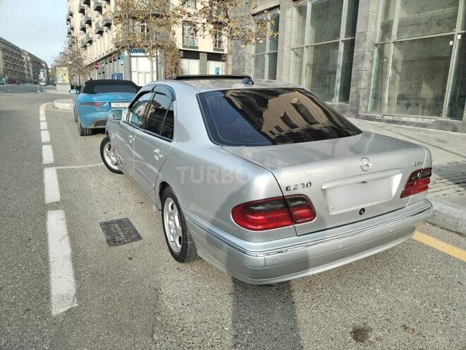 Mercedes E 270 1999, 284,700 km - 2.7 л - Bakı
