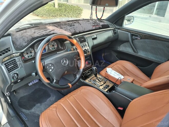 Mercedes E 270 1999, 284,700 km - 2.7 л - Bakı