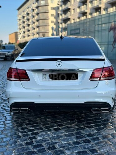 Mercedes E 250 2014, 211,000 km - 2.2 l - Bakı