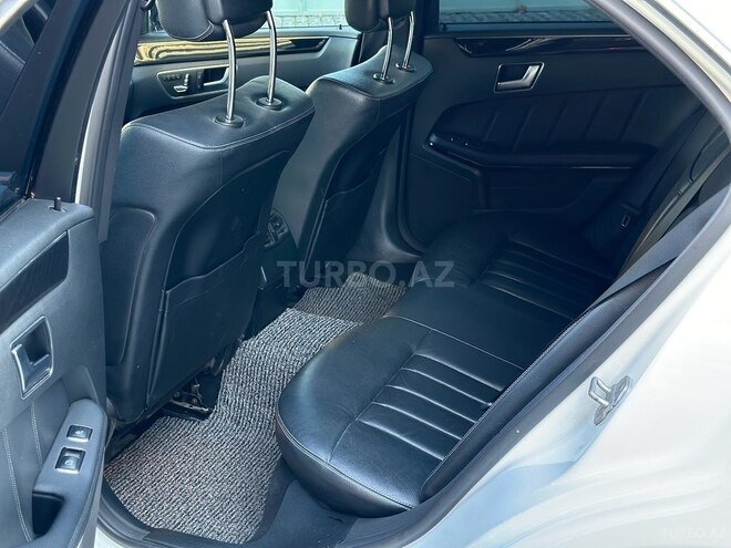 Mercedes E 250 2014, 211,000 km - 2.2 l - Bakı
