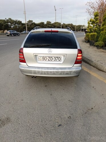 Mercedes C 220 d 2005, 599,999 km - 2.2 л - Bakı