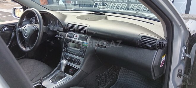 Mercedes C 220 d 2005, 599,999 km - 2.2 л - Bakı