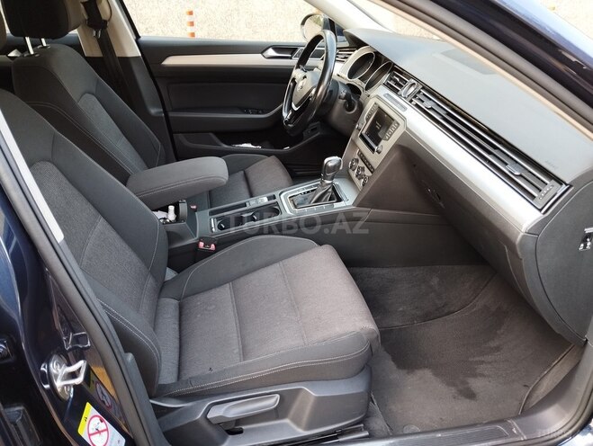 Volkswagen Passat 2016, 173,000 km - 1.8 l - Bakı