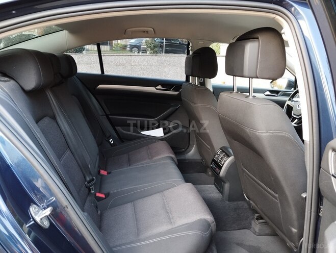Volkswagen Passat 2016, 173,000 km - 1.8 l - Bakı