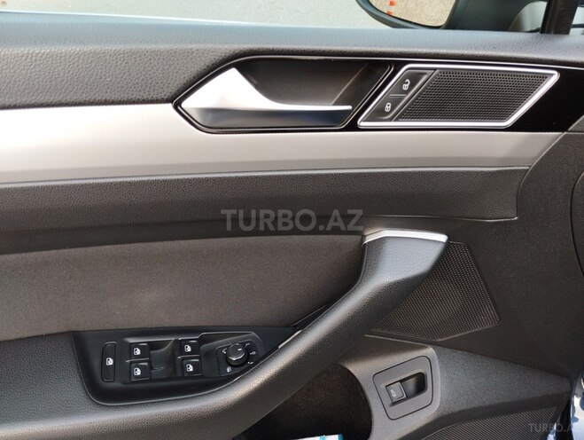 Volkswagen Passat 2016, 173,000 km - 1.8 l - Bakı