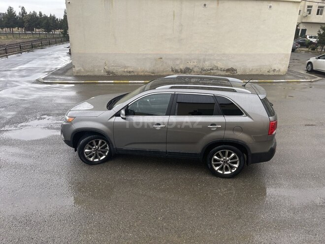Kia Sorento 2010, 295,000 km - 2.0 l - Sumqayıt