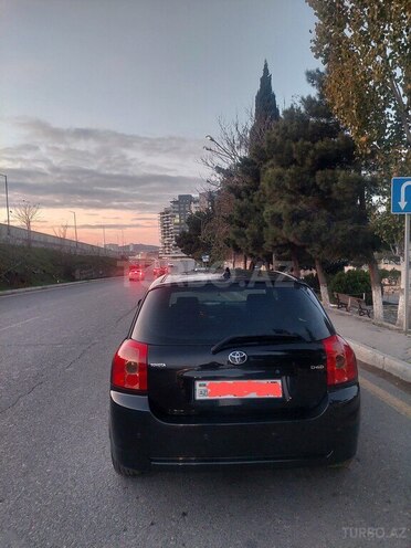 Toyota Corolla 2006, 284,000 km - 1.4 l - Bakı