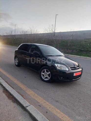 Toyota Corolla 2006, 284,000 km - 1.4 l - Bakı