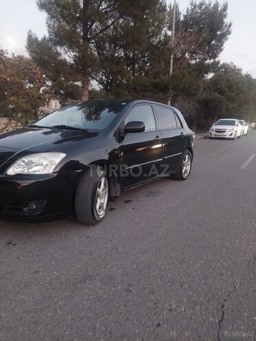 Toyota Corolla 2006, 284,000 km - 1.4 l - Bakı