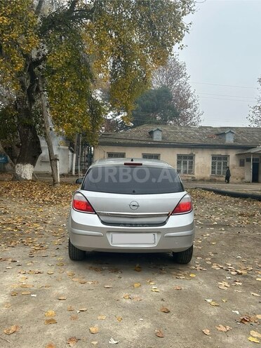 Opel Astra 2004, 237,000 km - 1.4 l - Gəncə