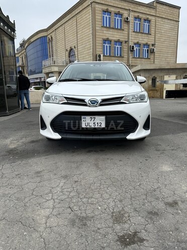 Toyota Corolla Fielder 2018, 97,500 km - 1.5 л - Bakı