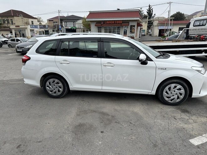 Toyota Corolla Fielder 2018, 97,500 km - 1.5 л - Bakı