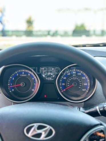 Hyundai Elantra 2015, 119,091 km - 1.8 l - Sumqayıt