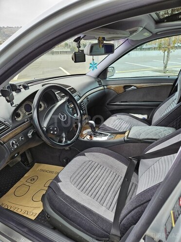 Mercedes E 270 2002, 488,000 km - 2.7 л - Bakı