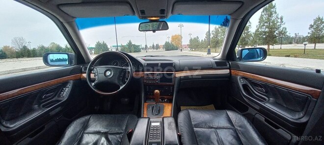 BMW 728 2000, 557,000 km - 2.8 l - Ağdaş