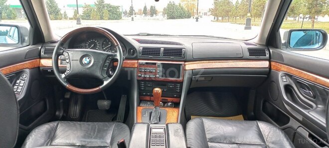 BMW 728 2000, 557,000 km - 2.8 l - Ağdaş