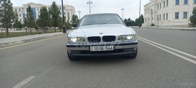 BMW 728 2000, 557,000 km - 2.8 l - Ağdaş
